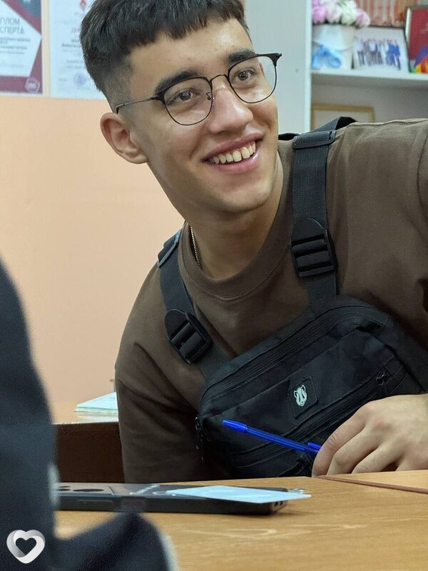 Шахин, 19, Красноярске — анкета №3172204