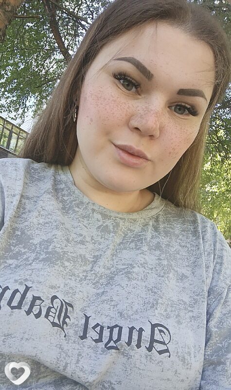 Катя, 24, Ангарске — анкета №3172533