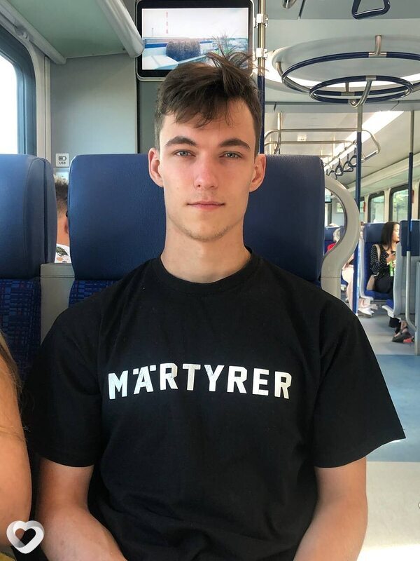 Владимир, 22, Москве — анкета №3172986
