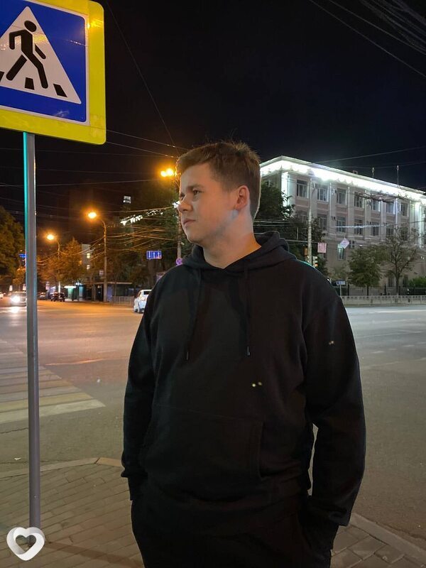 Валерий, 21, Воронеже — анкета №3173505