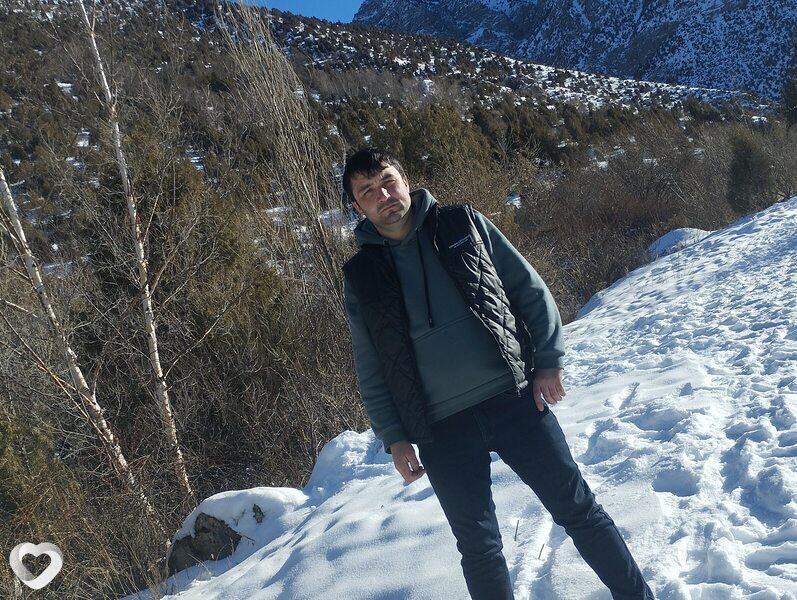 Рустам, 26, Екатеринбурге — анкета №3173283