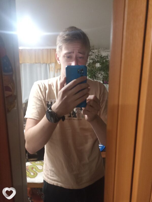 Александр, 20, Омске — анкета №3173854