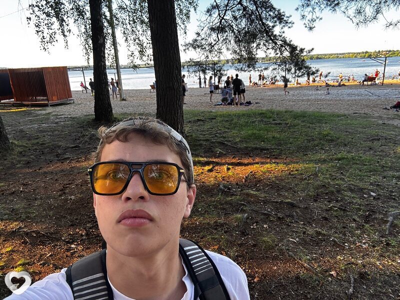 Anton, 18, Минске — анкета №3174484