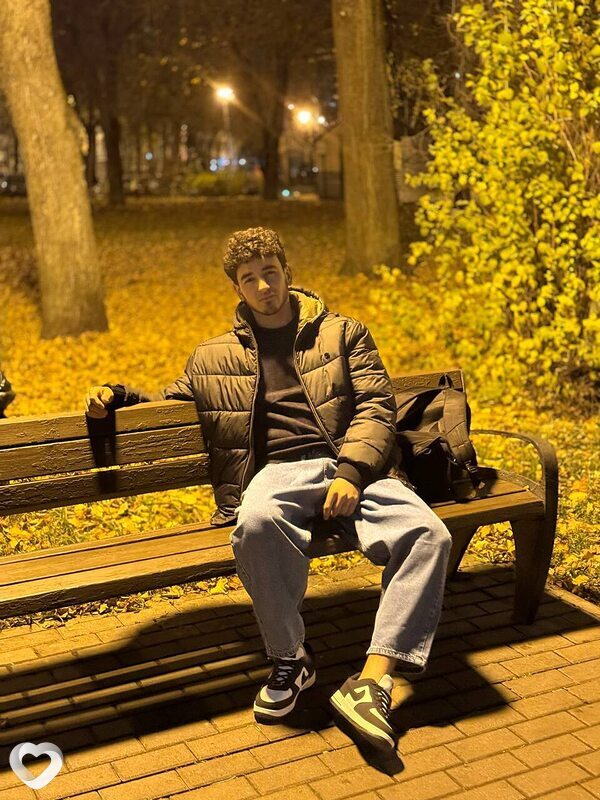 Ibrohimov, 19, Москве — анкета №3174519