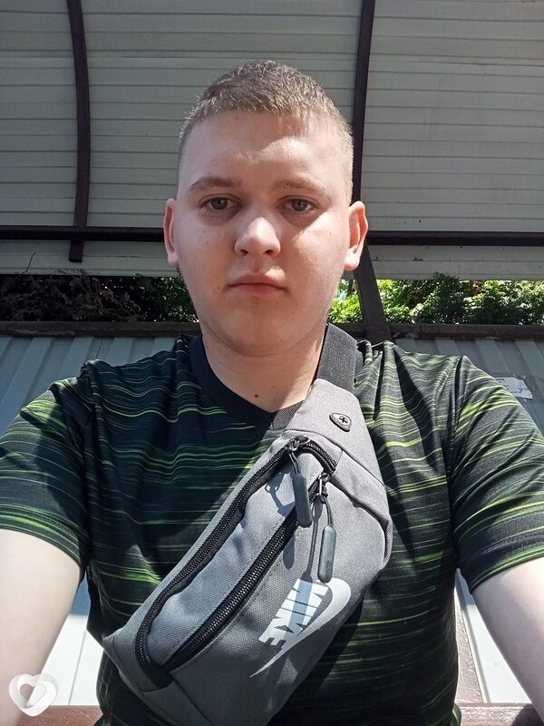 Дмитрий, 22, Бресте — анкета №3175292