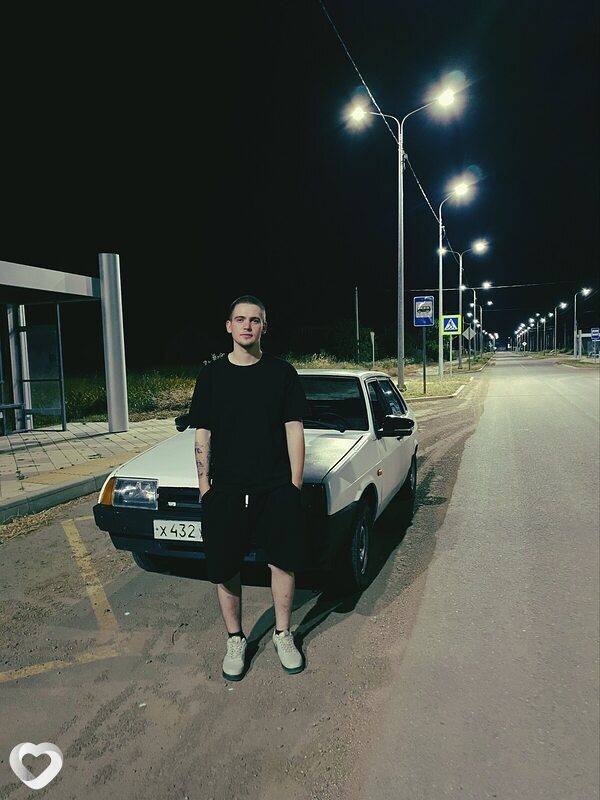 Кирилл, 25, Приморско-Ахтарске — анкета №3174784