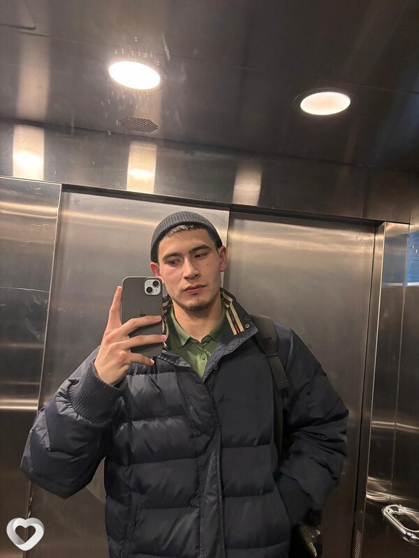 Бек, 22, Москве — анкета №3175049