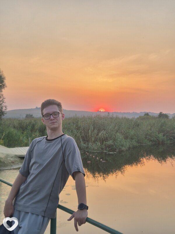 Кирилл, 25, Ростове-на-Дону — анкета №3175551