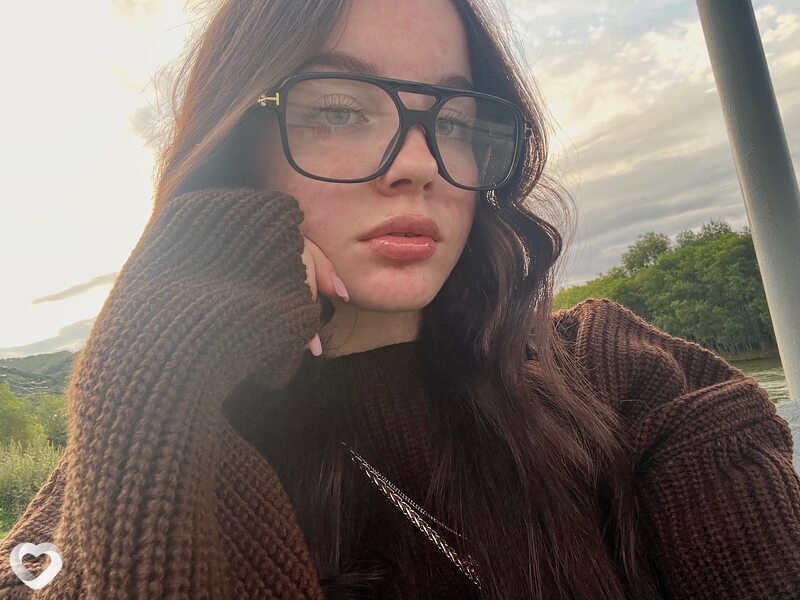 Василина, 19, Барнауле — анкета №3175940