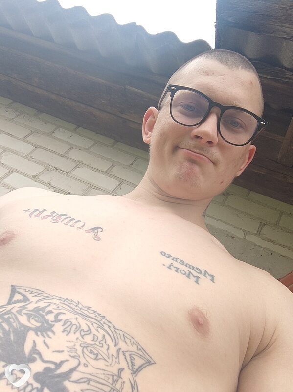 Денис, 23, Кобрине — анкета №3175974