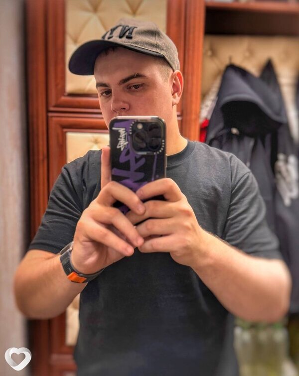 Влад, 25, Лобне — анкета №3177869