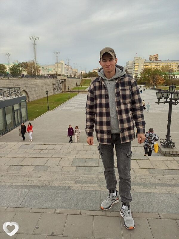 Павел, 35, Екатеринбурге — анкета №3178344