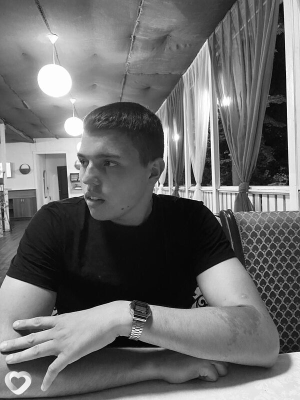 Макар, 19, Ростове-на-Дону — анкета №3178630