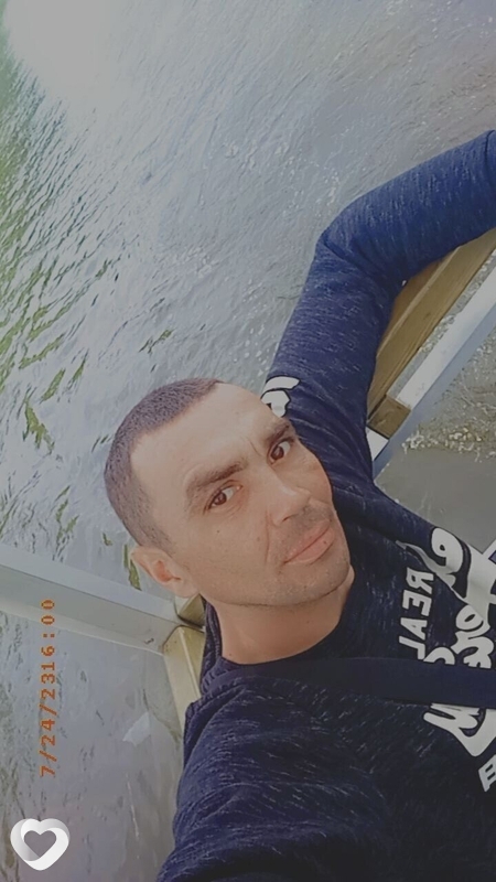 Виталий, 41, Бобруйске — анкета №3178686