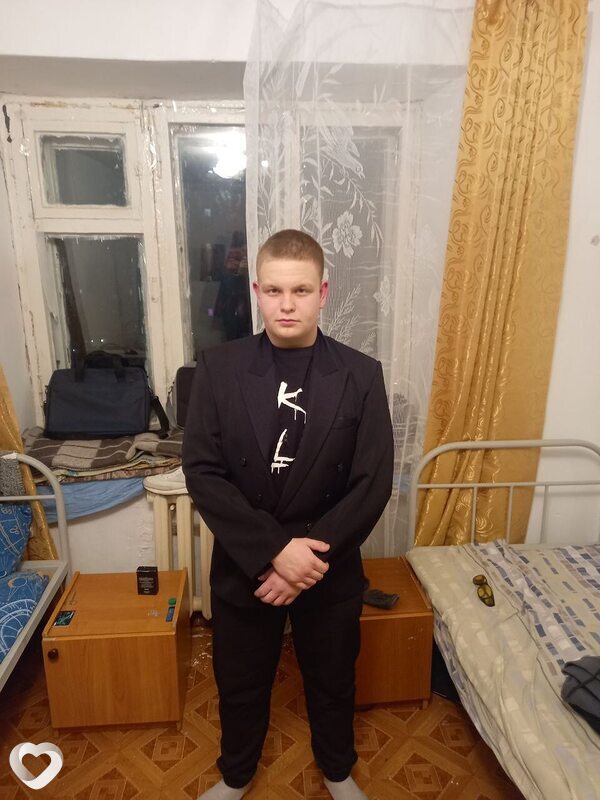 Виктор, 20, Борзи — анкета №3178825