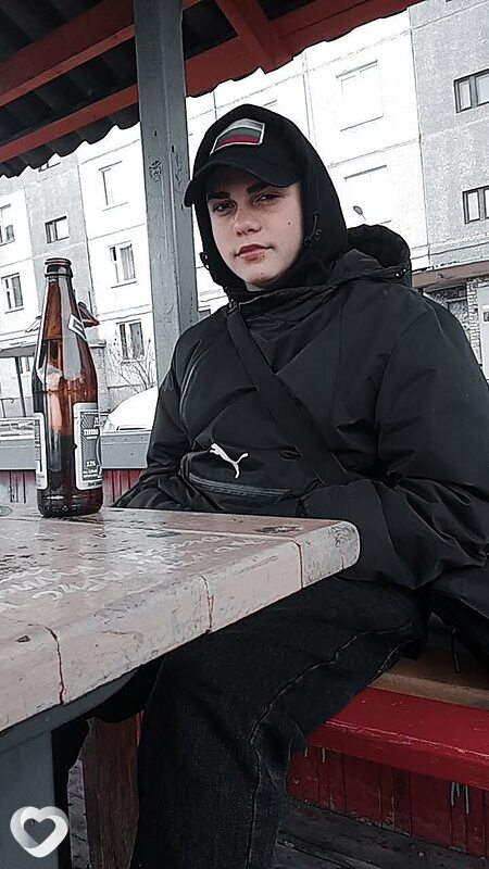 Артём, 18, Канске — анкета №3179963