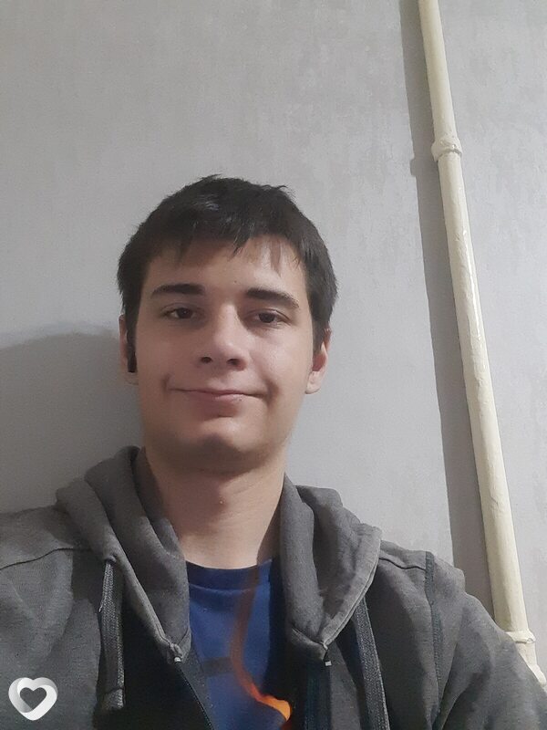 Жека, 19, Новороссийске — анкета №3180082