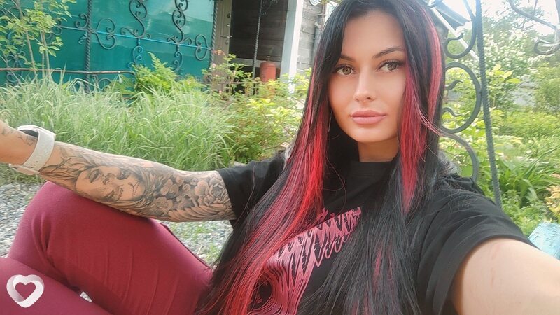 Alona, 25, Уссурийске — анкета №3180669