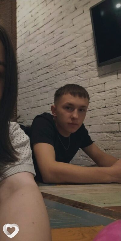 Павел, 23, Томске — анкета №3182081