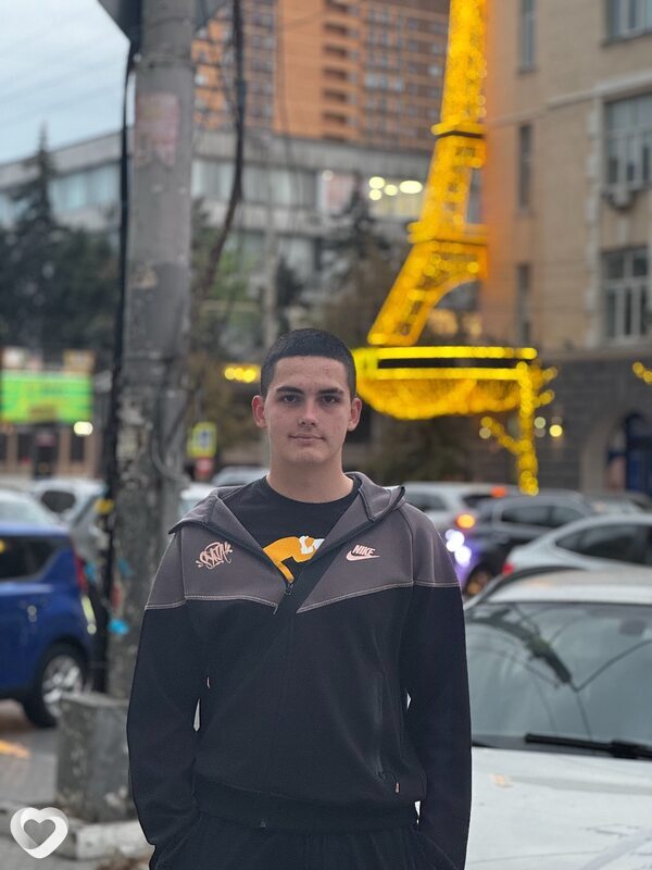 Анатолий, 23, Ростове-на-Дону — анкета №3182674