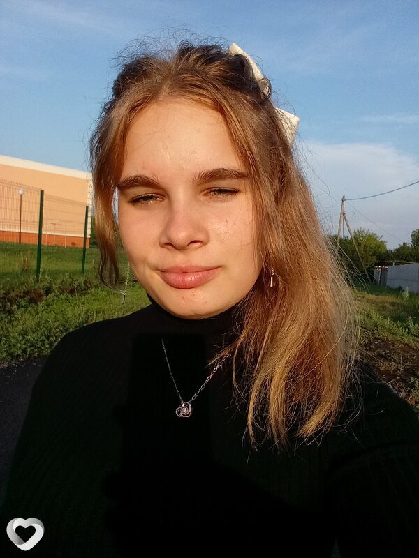 Аня, 19, Белгороде — анкета №3182974
