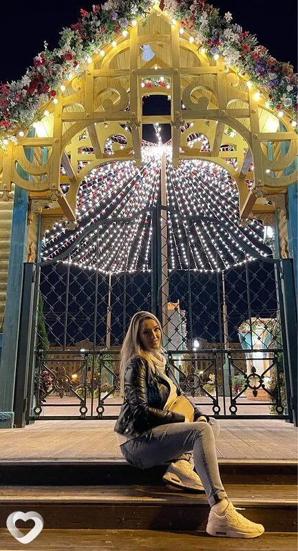 Ева, Москва