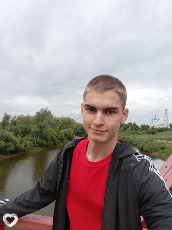 Кирилл, 19, Волжском — анкета №3183083