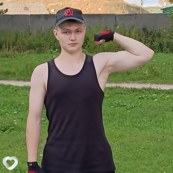 Богдан, 19, Екатеринбурге — анкета №3183509