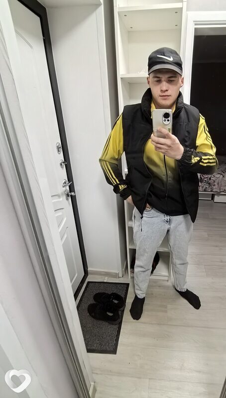 Степан, 21, Тюмени — анкета №3183331