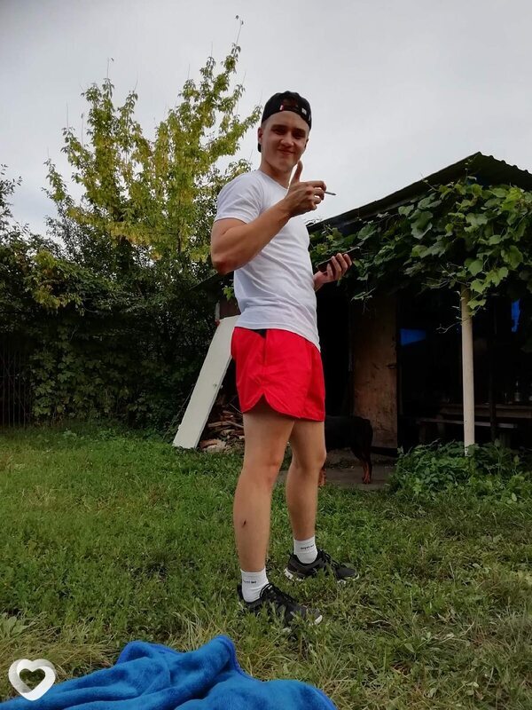 Михаил, 23, Ярославле — анкета №3184096