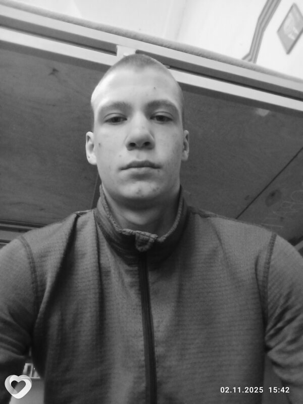 Илья Павлов, 19, Санкт-Петербурге — анкета №3184006