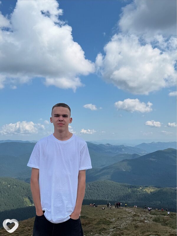 Андрей, 18, Киеве — анкета №3184467