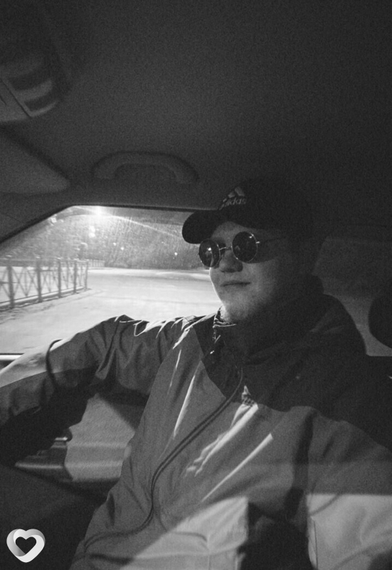 Павел, 21, Твери — анкета №3184501
