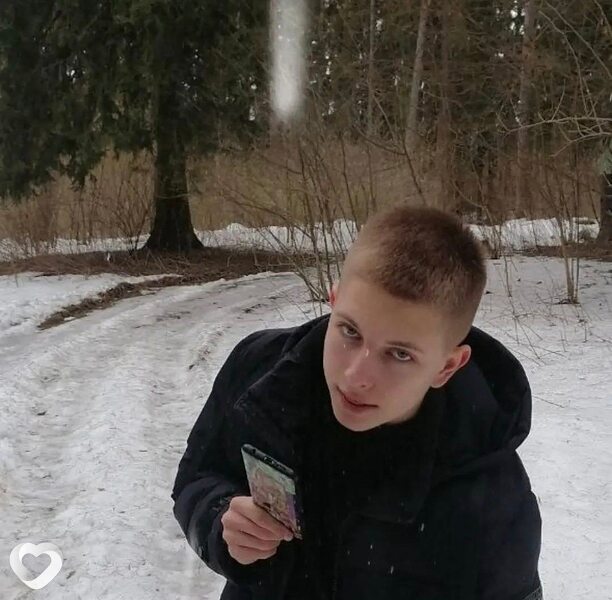 Дима, 21, Горках — анкета №3184530