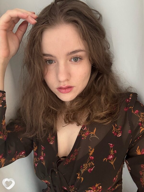 Лина, 23, Санкт-Петербурге — анкета №3185132