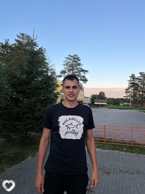 Дима, 24, Усолье-Сибирское — анкета №3185706
