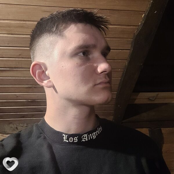 Вова, 19, Витебске — анкета №3186418