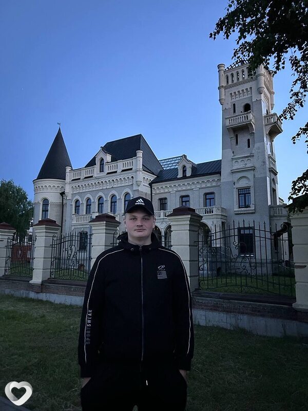 Макс, 19, Ярославле — анкета №3186714