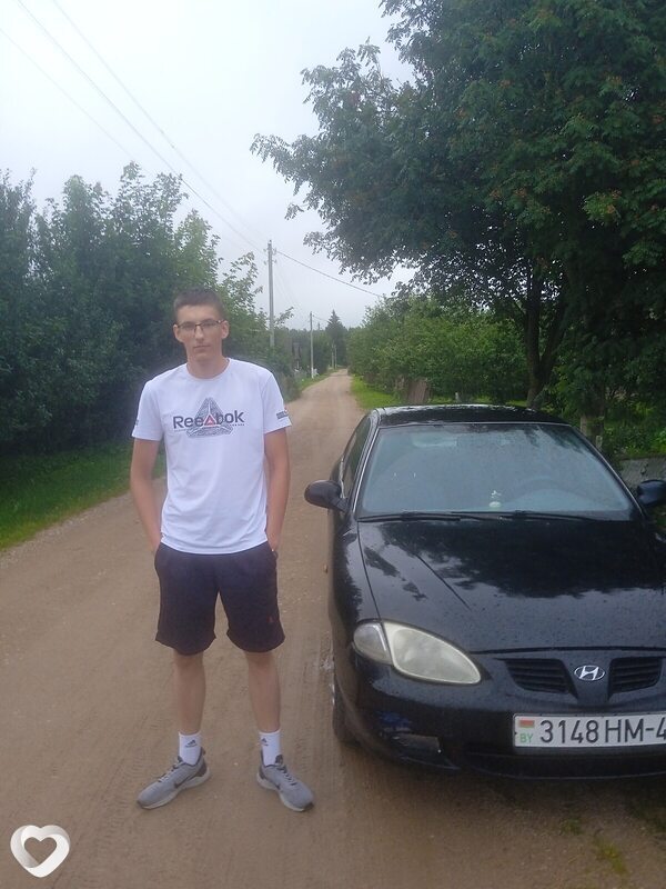 Павел, 21, Сморгони — анкета №3187361