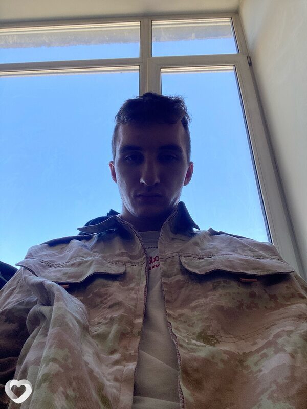 Давид, 20, Омске — анкета №3188383