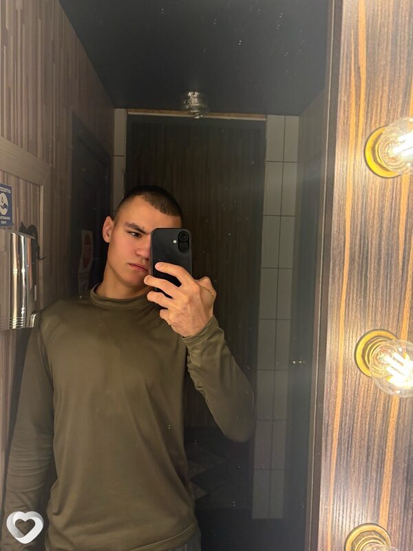 Кирилл, 22, Мурманске — анкета №3189007