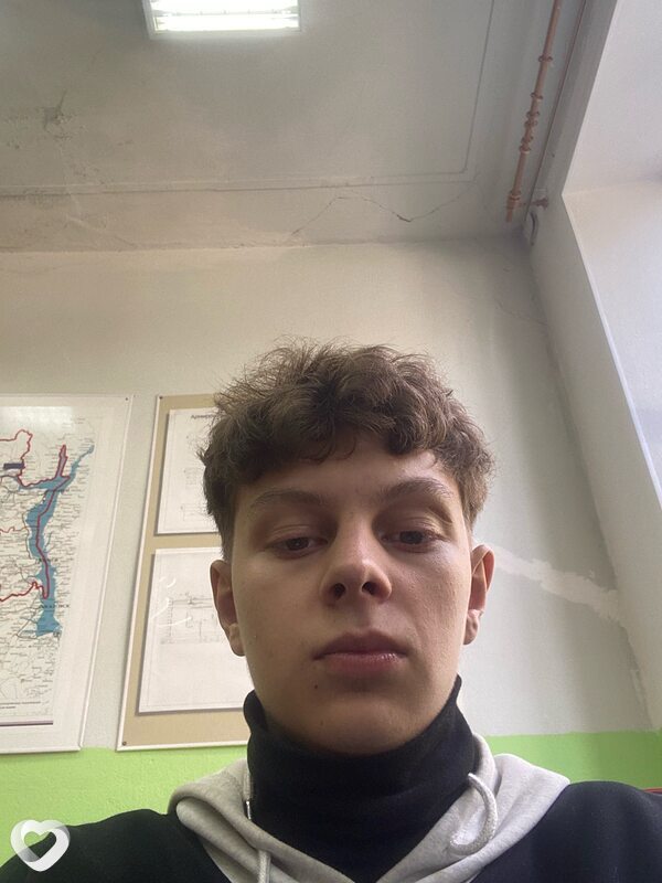 Захар, 18, Иванове — анкета №3190315