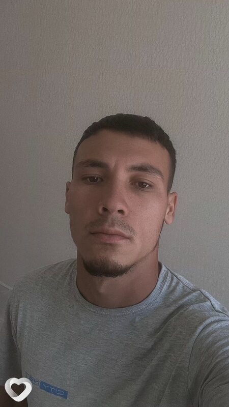 Abbos, 21, Ташкент — анкета №3190638