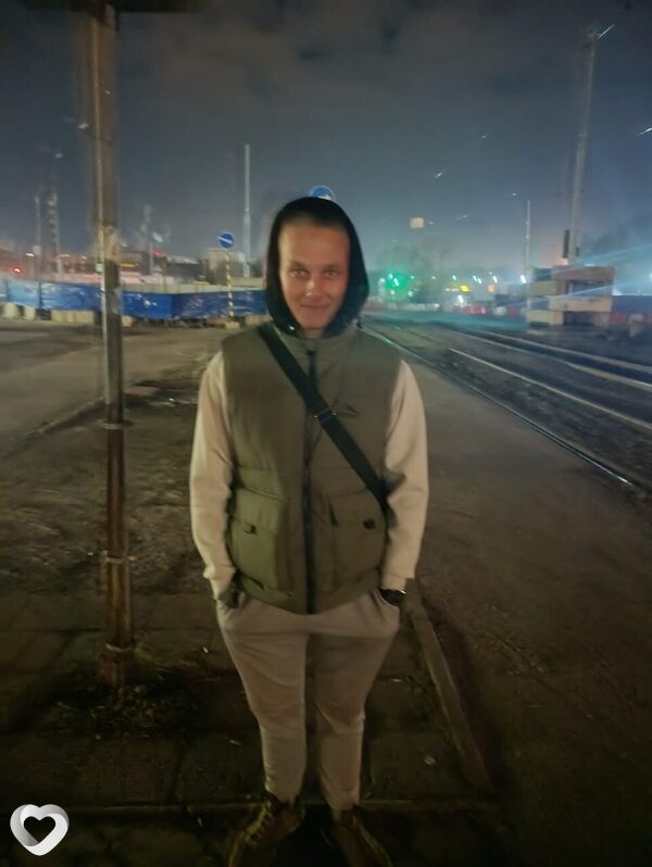 Егор, 19, Новосибирске — анкета №3190997