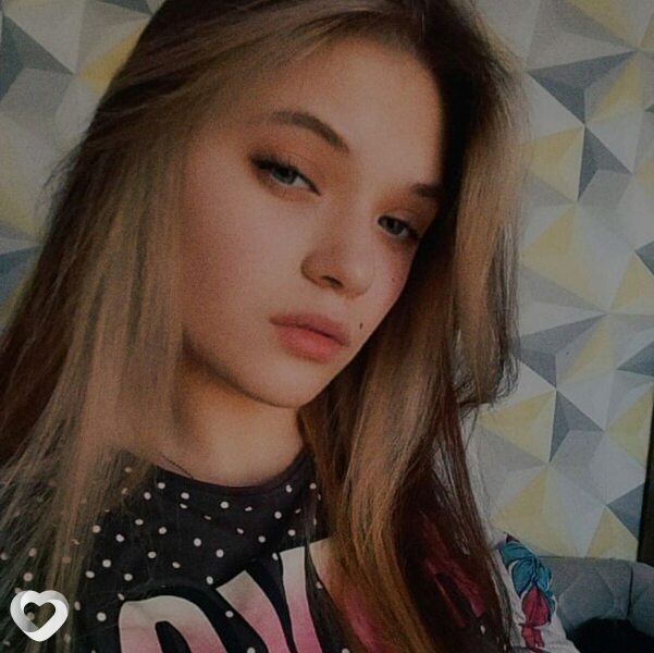 Полина, 20, Томске — анкета №3192089