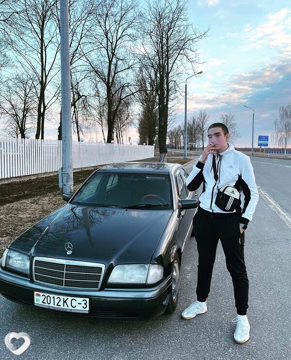 Глеб, 23, Гомеле — анкета №3193095