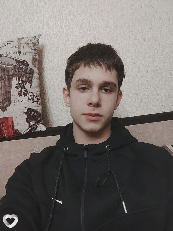 Артем, 20, Усть-Каменогорск — анкета №3195282