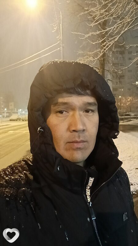 Шухрат, Москва
