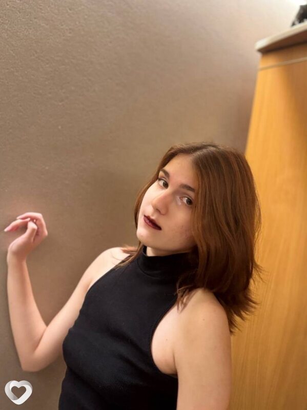Даша, 19, Брянске — анкета №3199248