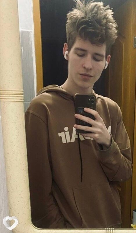 Андрей, 19, Москве — анкета №3199250
